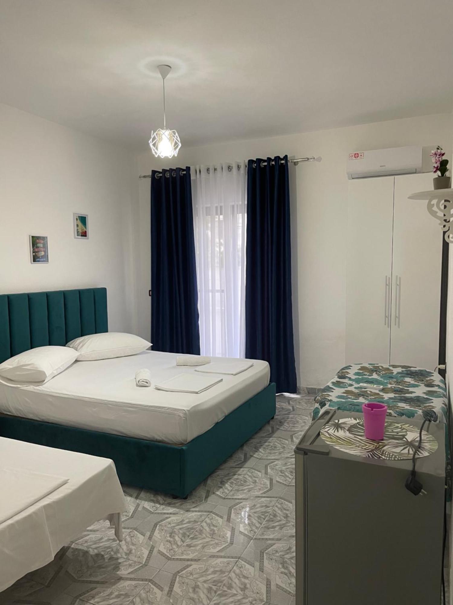 Mabel Rooms Durrës Exterior foto